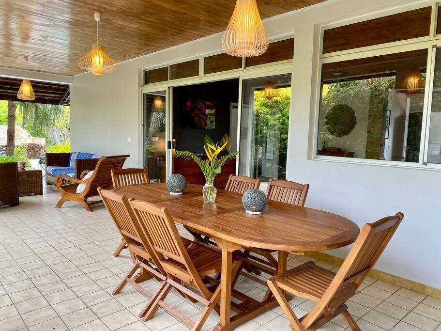 Villa Hoama Lodge Moorea Teavaro Eksteriør bilde